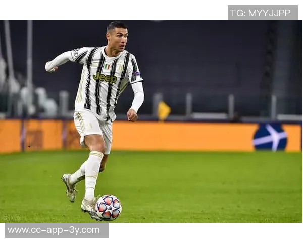 姆巴佩欧冠赛季进球已达11个距C罗纪录仅差6球还能踢10场